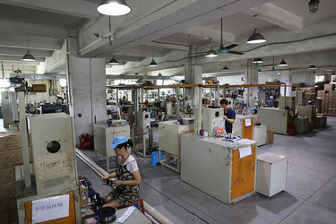 중국 Dongguan Dezhijian Plastic Electronic Ltd